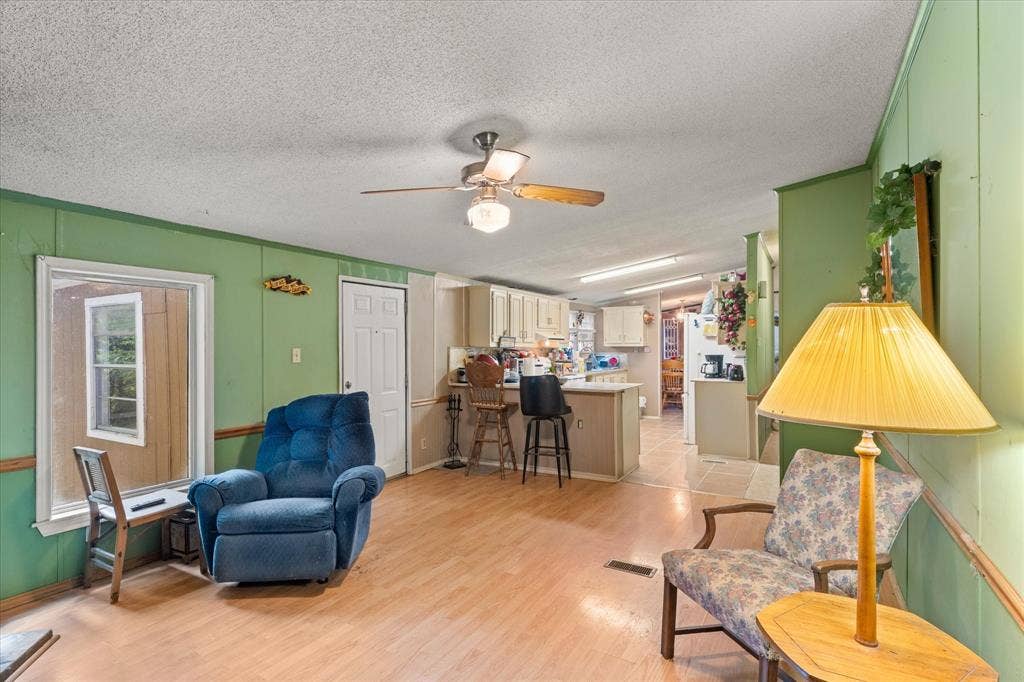 24709 N US Highway 287, Athens, TX 75751 24709 N US Highway 287, Athens, TX 75751