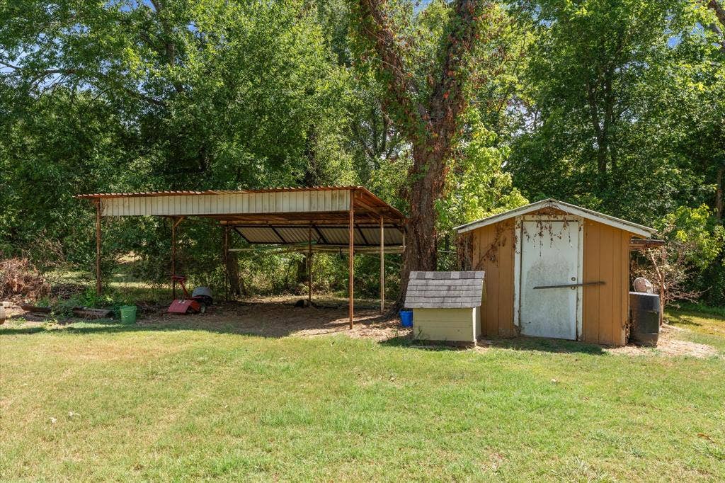 24709 N US Highway 287, Athens, TX 75751 24709 N US Highway 287, Athens, TX 75751