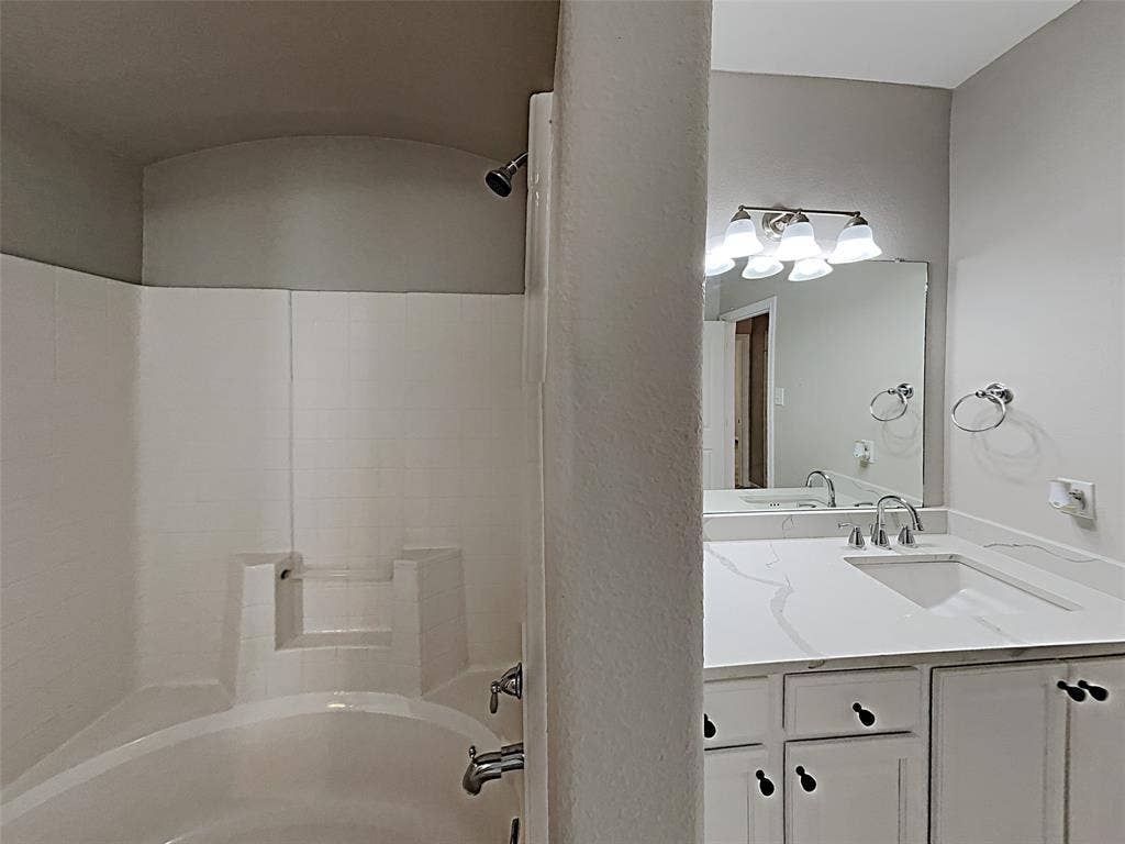 1025 Prairie Heights Drive, Fort Worth, TX 76108 1025 Prairie Heights Drive, Fort Worth, TX 76108