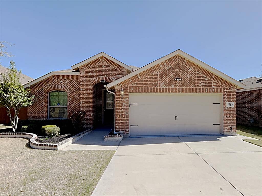 1025 Prairie Heights Drive, Fort Worth, TX 76108 1025 Prairie Heights Drive, Fort Worth, TX 76108