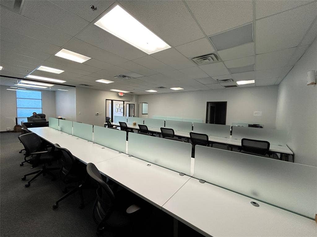 4700 Dexter, #100, Plano, TX 75093 Large open work room