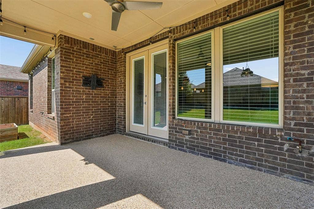 8028 Hickory Branch Drive, Frisco, TX 75034 8028 Hickory Branch Drive, Frisco, TX 75034