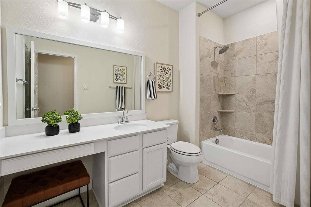 8028 Hickory Branch Drive, Frisco, TX 75034 8028 Hickory Branch Drive, Frisco, TX 75034