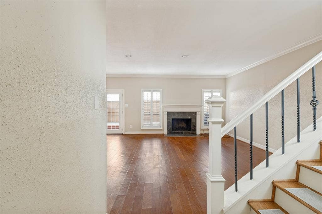 9400 Doliver Drive, #59, Houston, TX 77063 9400 Doliver Drive, #59, Houston, TX 77063