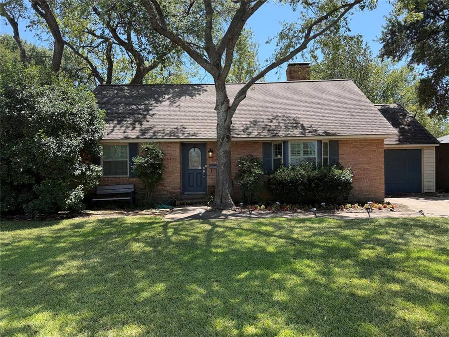 Property photo for 6452 E Lovers Lane, Dallas, TX