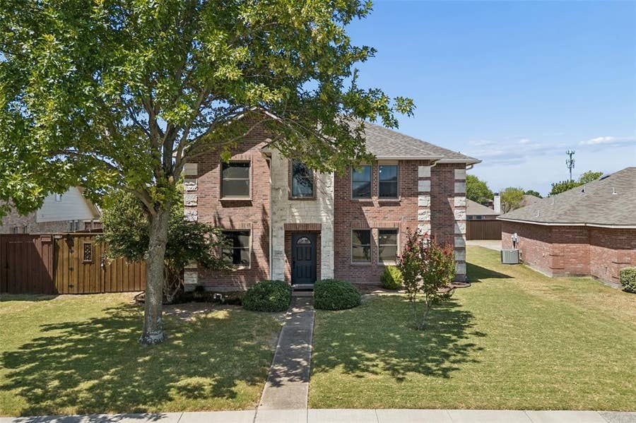 Property photo for 2903 Meadow Bluff Drive, Wylie, TX