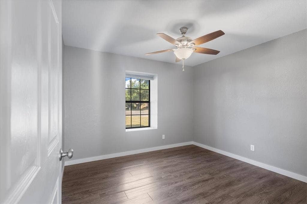 710 Southwood Drive, Athens, TX 75751 710 Southwood Drive, Athens, TX 75751