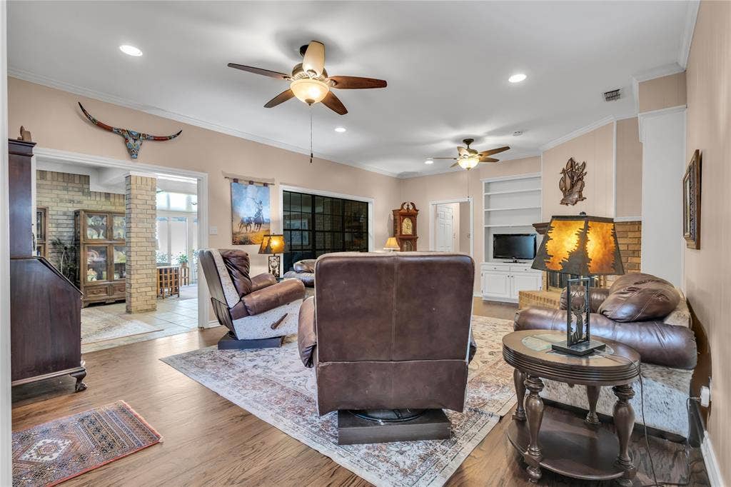501 Hyde Park, Tyler, TX 75701 501 Hyde Park, Tyler, TX 75701