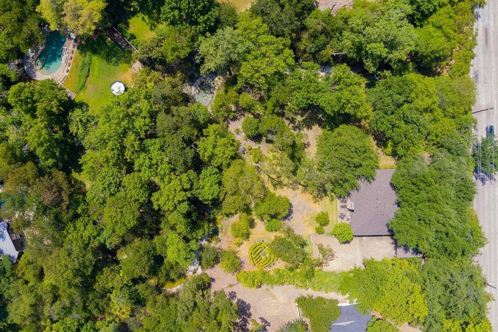 13828 Hillcrest Road, Dallas, TX 75240 13828 Hillcrest Road, Dallas, TX 75240