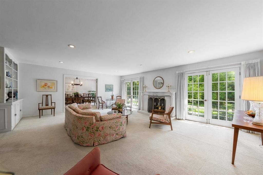 13828 Hillcrest Road, Dallas, TX 75240 13828 Hillcrest Road, Dallas, TX 75240