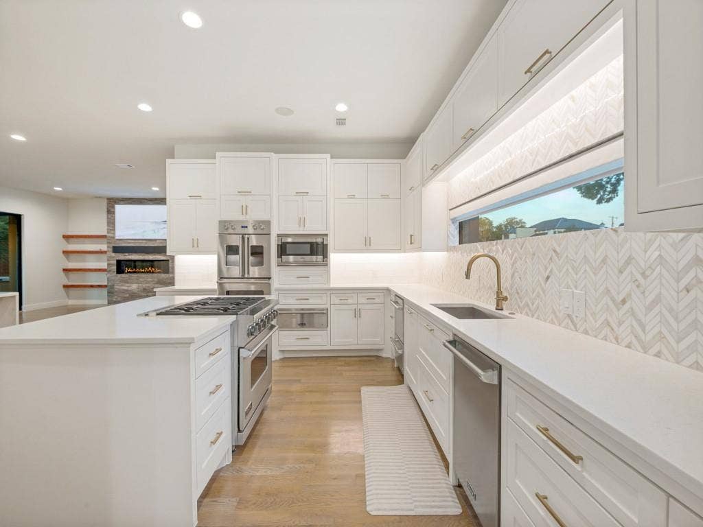 5615 Brookstown Drive, Dallas, TX 75230