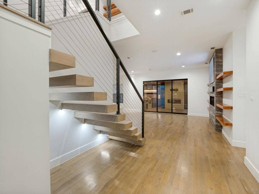 5615 Brookstown Drive, Dallas, TX 75230