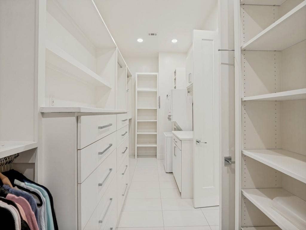 5615 Brookstown Drive, Dallas, TX 75230