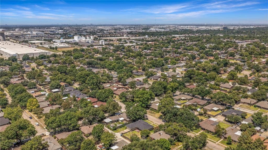 1526 Charleston Drive, Garland, TX 75041 1526 Charleston Drive, Garland, TX 75041