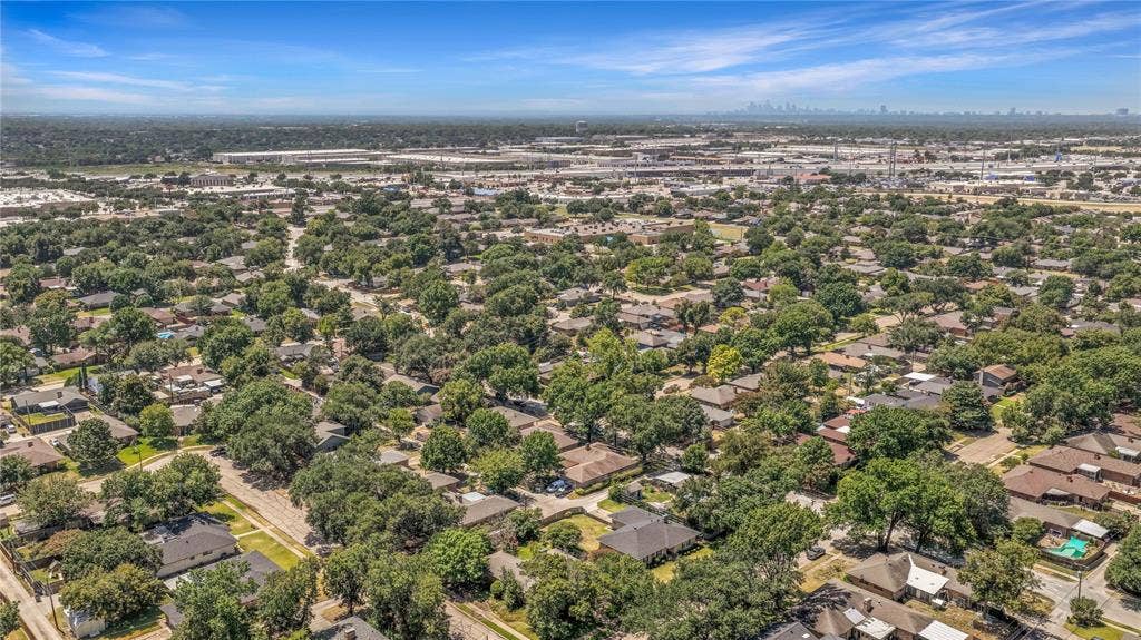 1526 Charleston Drive, Garland, TX 75041 1526 Charleston Drive, Garland, TX 75041