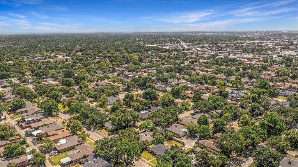 1526 Charleston Drive, Garland, TX 75041 1526 Charleston Drive, Garland, TX 75041