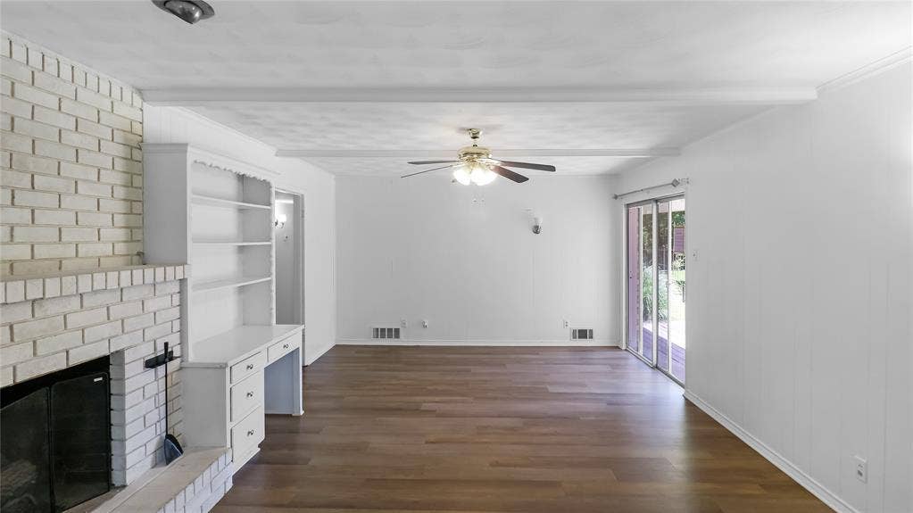 1526 Charleston Drive, Garland, TX 75041 1526 Charleston Drive, Garland, TX 75041