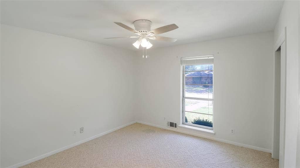 1526 Charleston Drive, Garland, TX 75041 1526 Charleston Drive, Garland, TX 75041