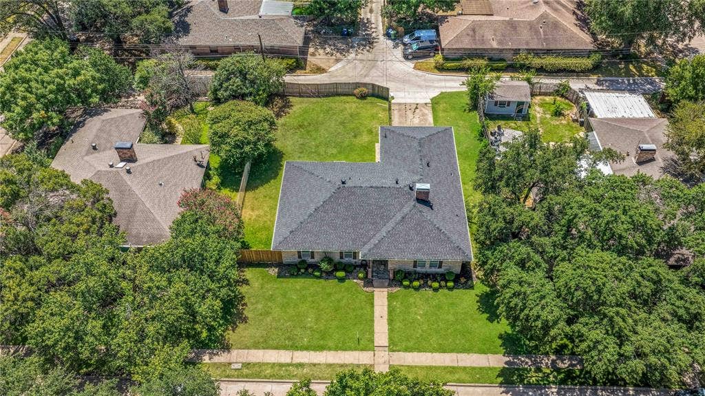1526 Charleston Drive, Garland, TX 75041 1526 Charleston Drive, Garland, TX 75041