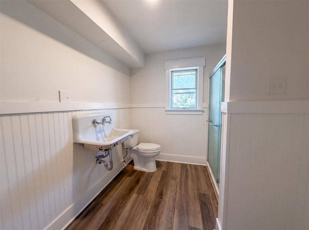 808 Griffin Street, McKinney, TX 75069 808 Griffin Street, McKinney, TX 75069
