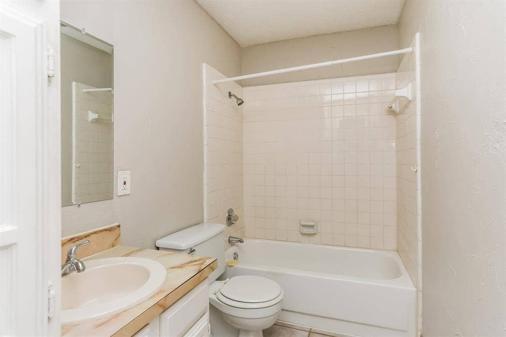 7404 Cheryl Court, Watauga, TX 76148 7404 Cheryl Court, Watauga, TX 76148