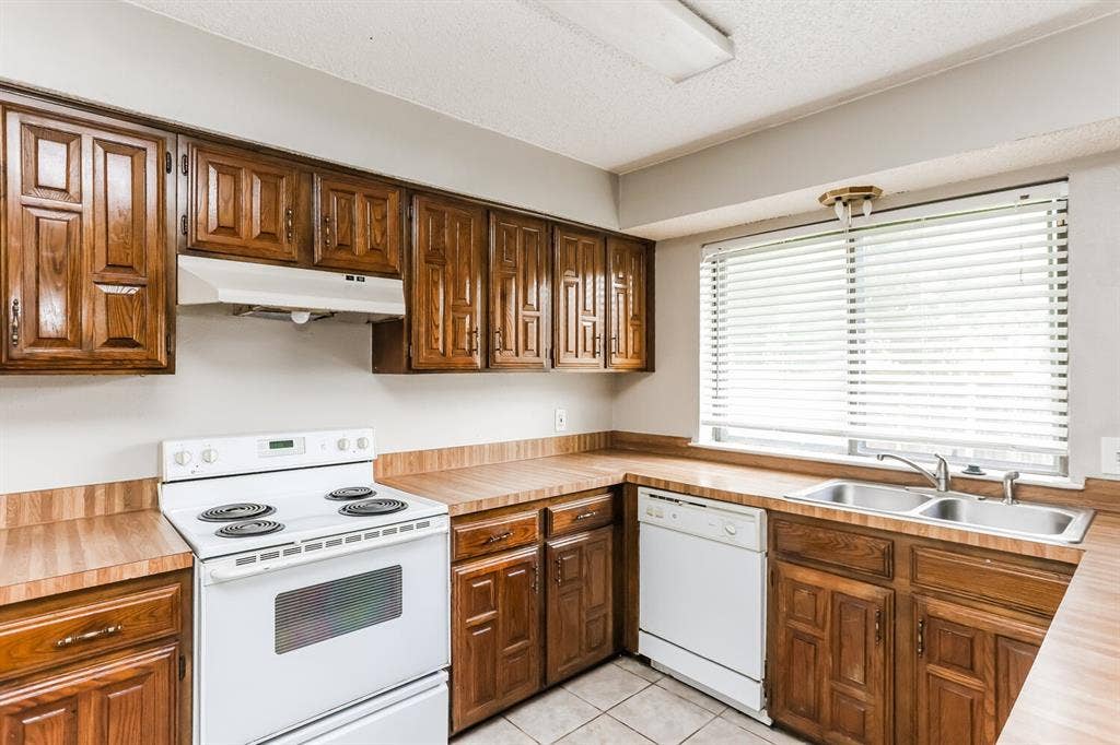 7404 Cheryl Court, Watauga, TX 76148 7404 Cheryl Court, Watauga, TX 76148