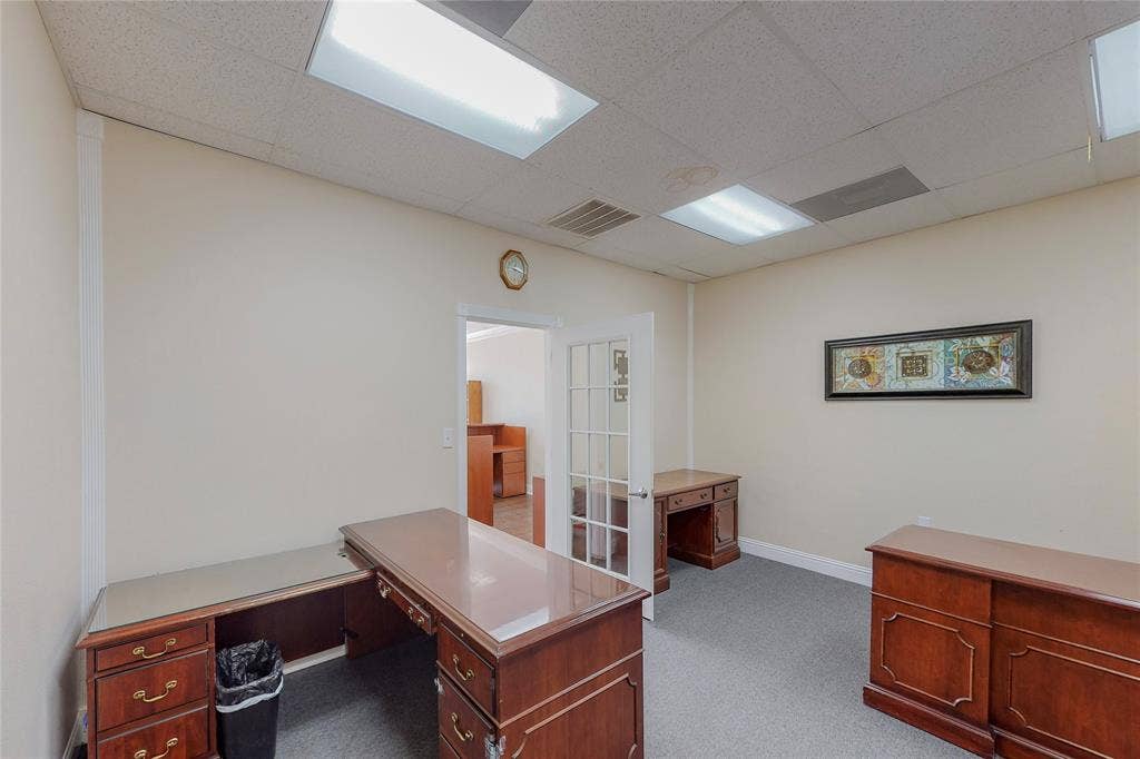 115 W Main Street, Grand Prairie, TX 75050 115 W Main Street, Grand Prairie, TX 75050