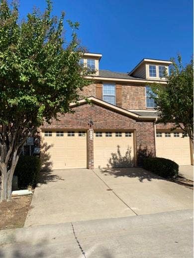 2734 Hyde Park Drive, Grand Prairie, TX 75050 2734 Hyde Park Drive, Grand Prairie, TX 75050