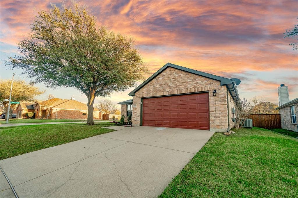 13017 Fencerow Road, Fort Worth, TX 76244 13017 Fencerow Road, Fort Worth, TX 76244