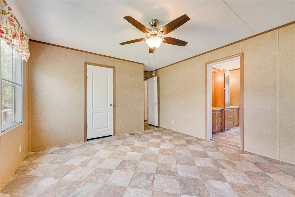 7401 County Road 4613, Athens, TX 75752