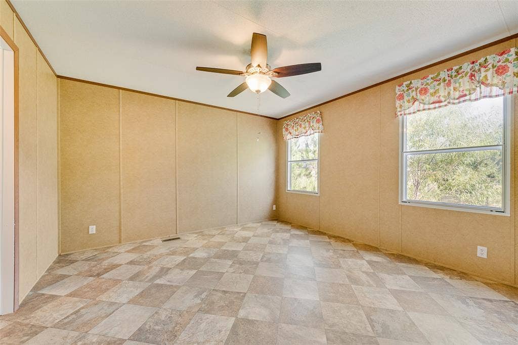 7401 County Road 4613, Athens, TX 75752