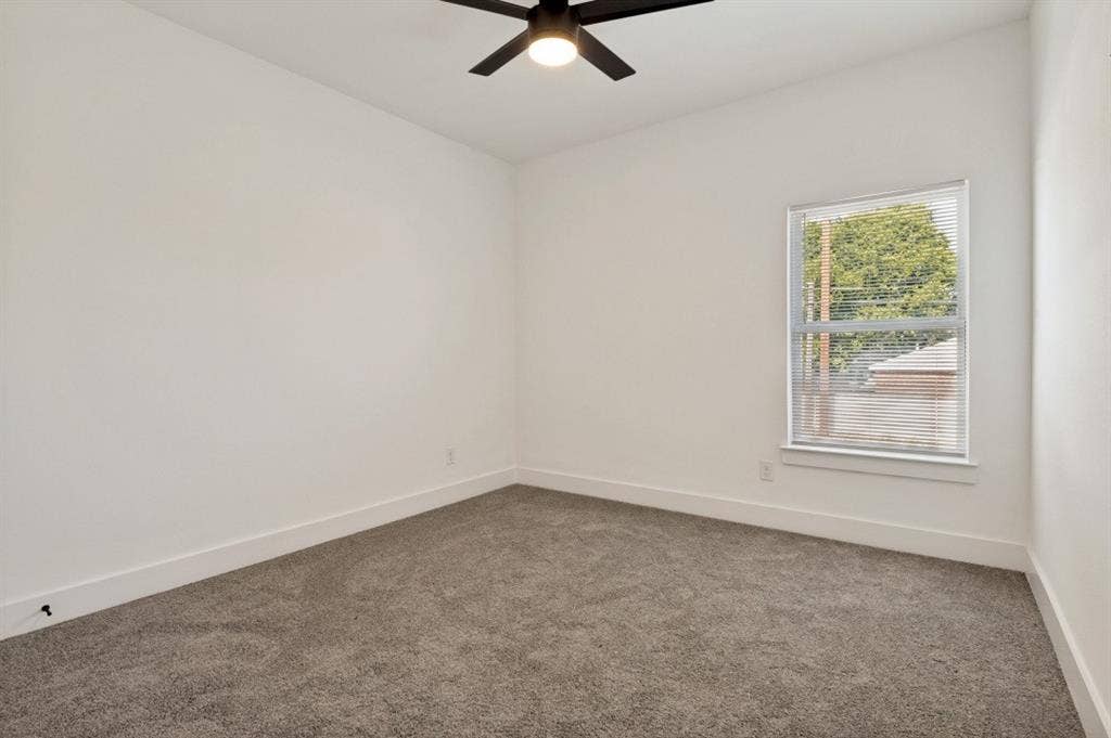 3728 Mount Ranier Street, Dallas, TX 75211 3728 Mount Ranier Street, Dallas, TX 75211