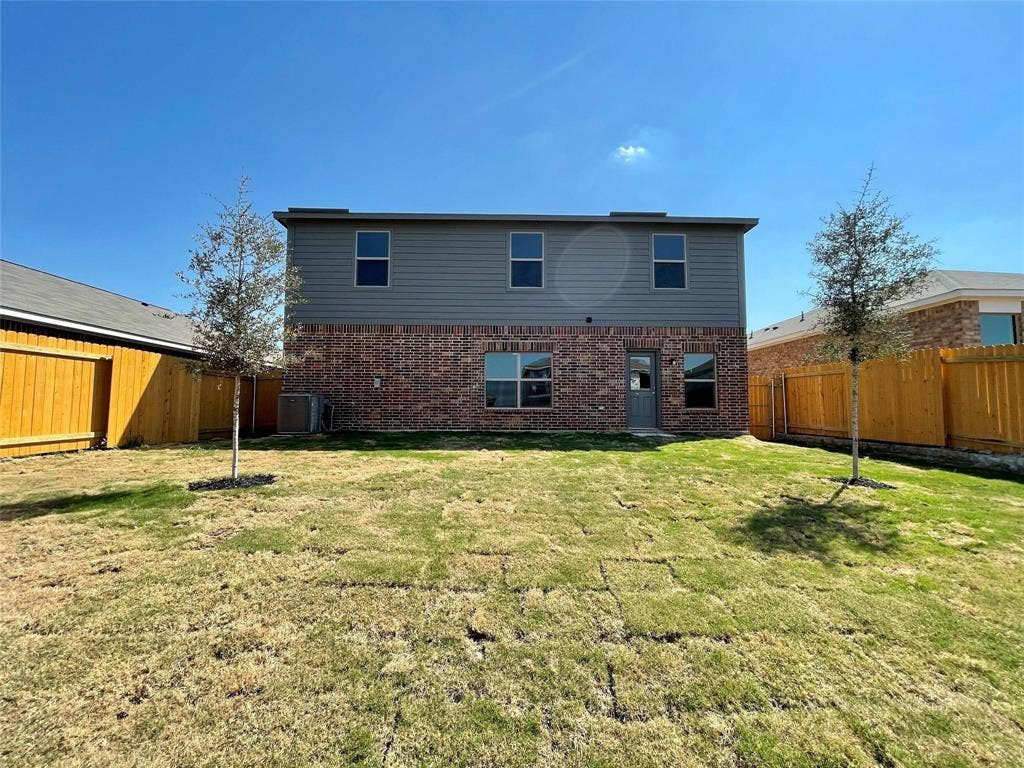 623 Aqueduct Drive, Seagoville, TX 75159