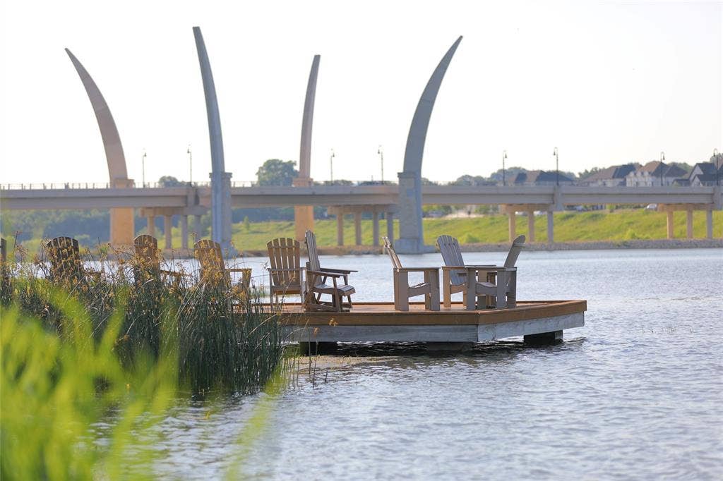 3707 Plum Vista Place, Arlington, TX 76005 Floating dock with wood-finish decking