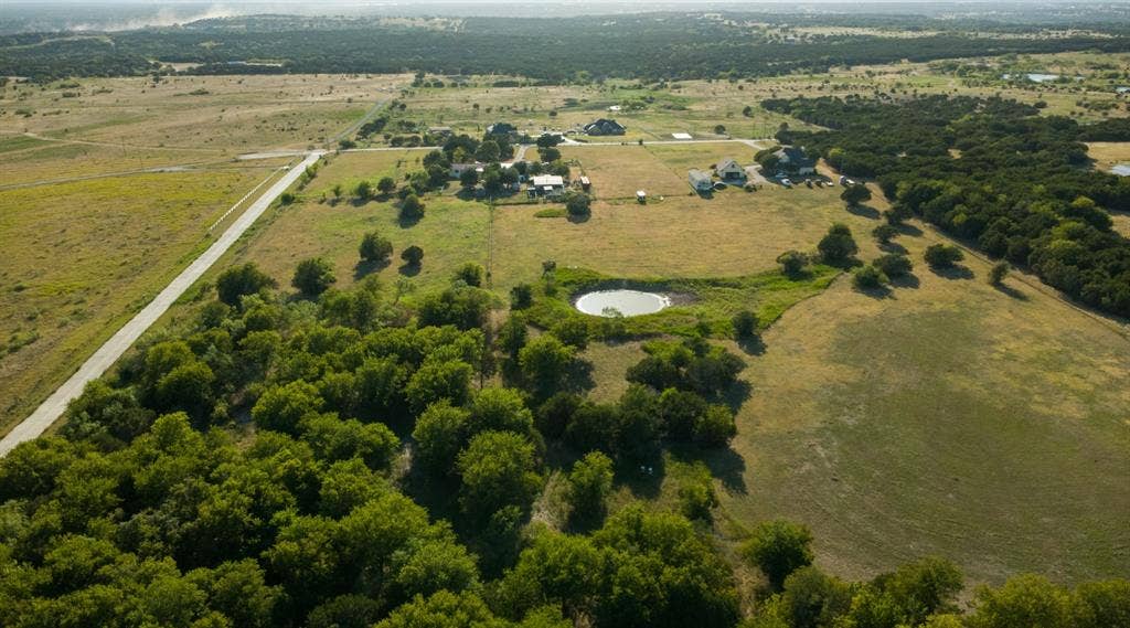 7500 Stephenson Road, Godley, TX 76044 7500 Stephenson Road, Godley, TX 76044
