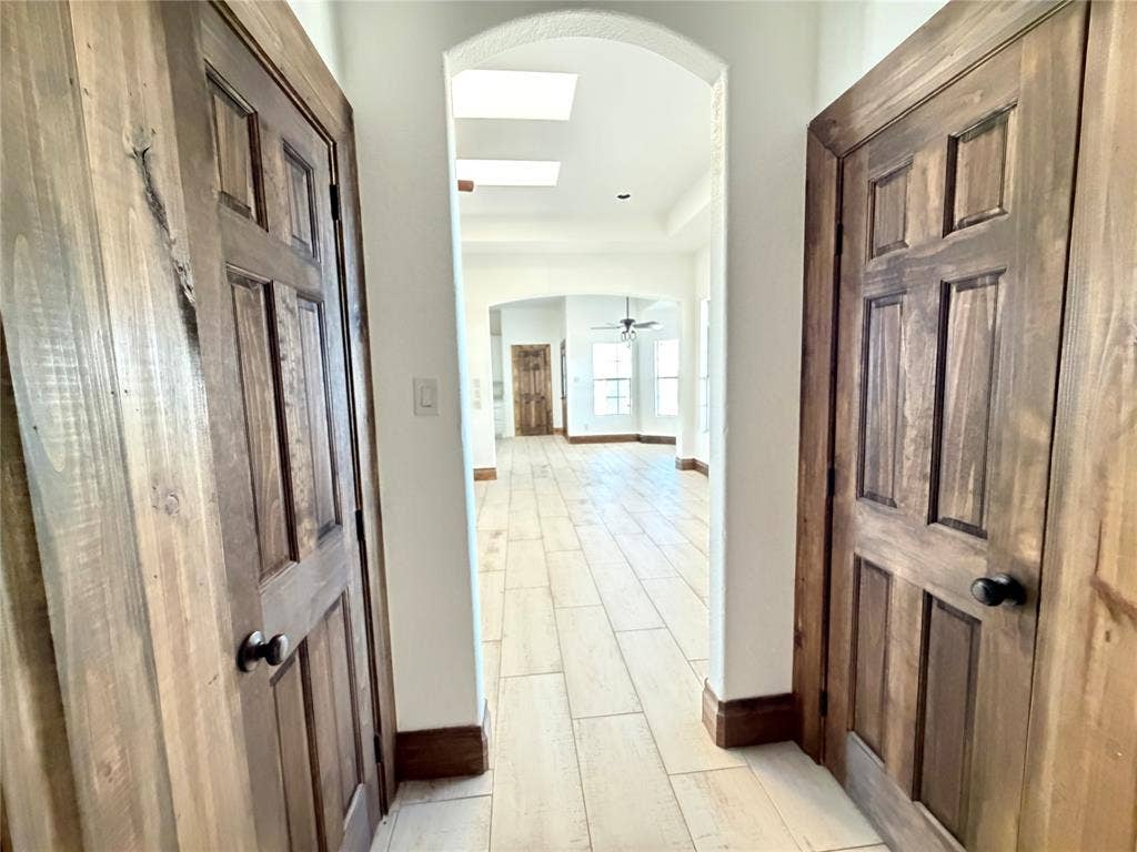 1015 Curry Road, Waxahachie, TX 75167 1015 Curry Road, Waxahachie, TX 75167