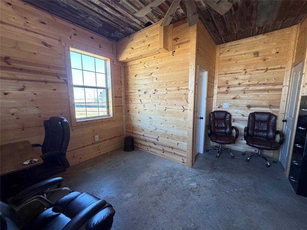 1015 Curry Road, Waxahachie, TX 75167 1015 Curry Road, Waxahachie, TX 75167