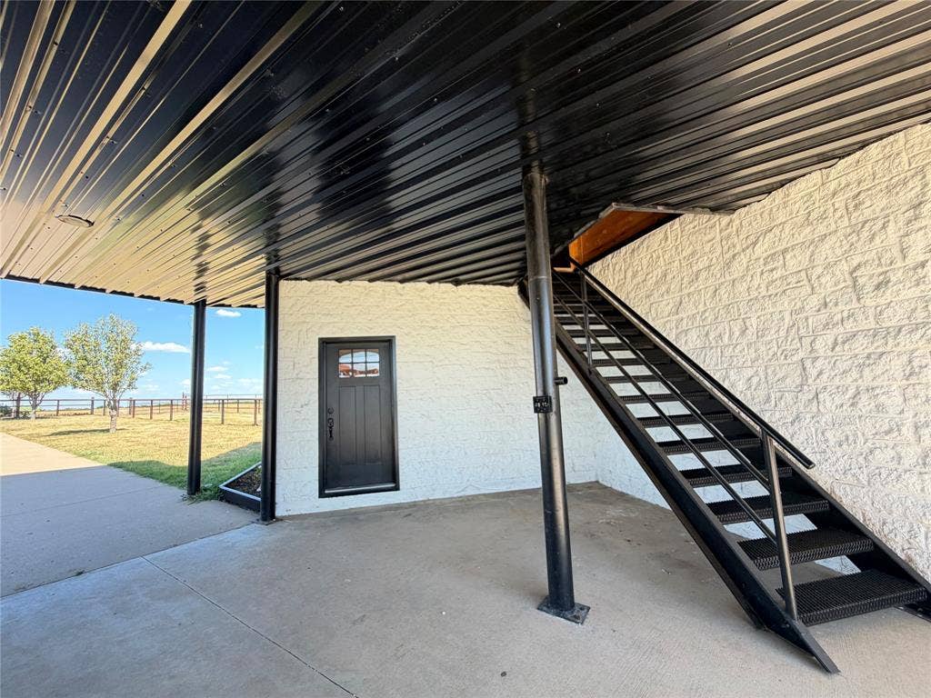 1015 Curry Road, Waxahachie, TX 75167 1015 Curry Road, Waxahachie, TX 75167