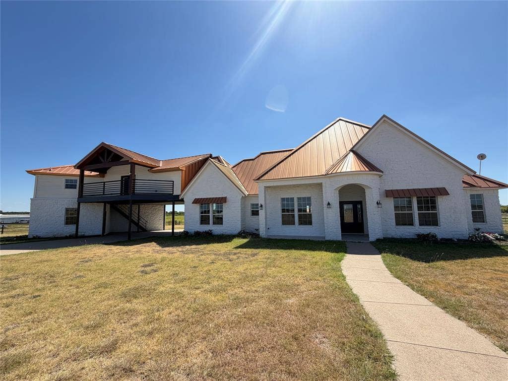 1015 Curry Road, Waxahachie, TX 75167 1015 Curry Road, Waxahachie, TX 75167