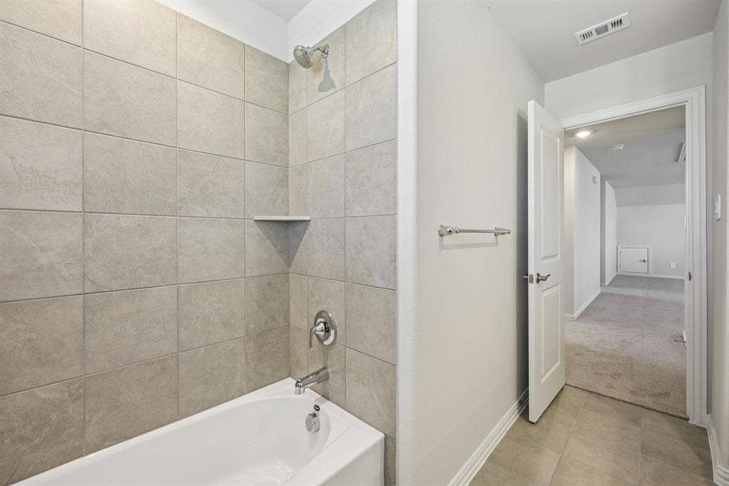 Photo is not of the actual home, but is an inspirational photo of builder’s model home and may depict options, furnishings, and/or decorator features that are not included.