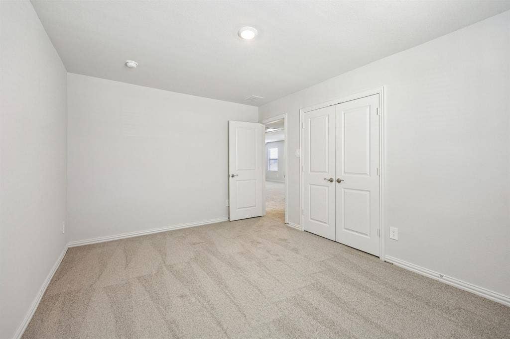 Photo is not of the actual home, but is an inspirational photo of builder’s model home and may depict options, furnishings, and/or decorator features that are not included.