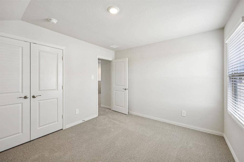 Photo is not of the actual home, but is an inspirational photo of builder’s model home and may depict options, furnishings, and/or decorator features that are not included.