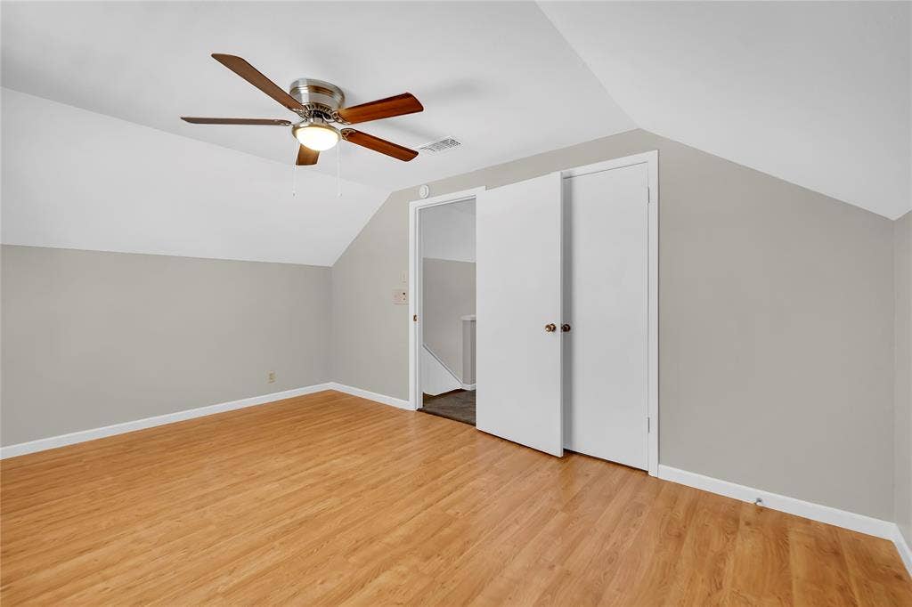 1220 Farnham Court E, Irving, TX 75062 1220 Farnham Court E, Irving, TX 75062