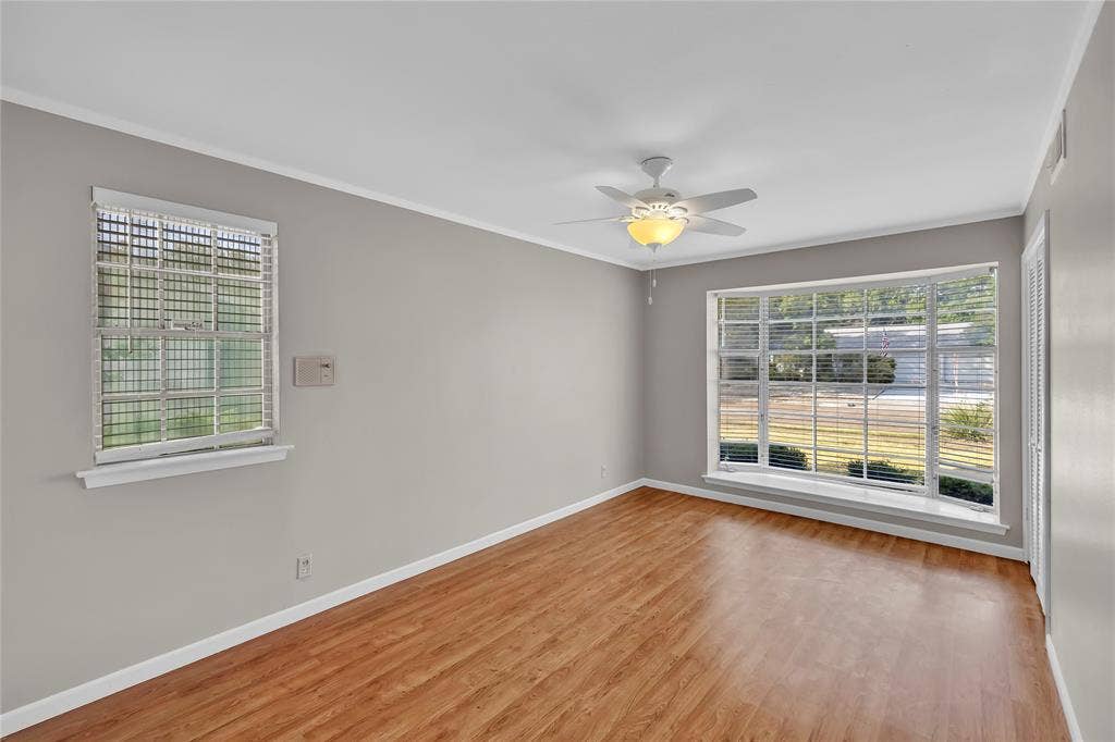 1220 Farnham Court E, Irving, TX 75062 1220 Farnham Court E, Irving, TX 75062
