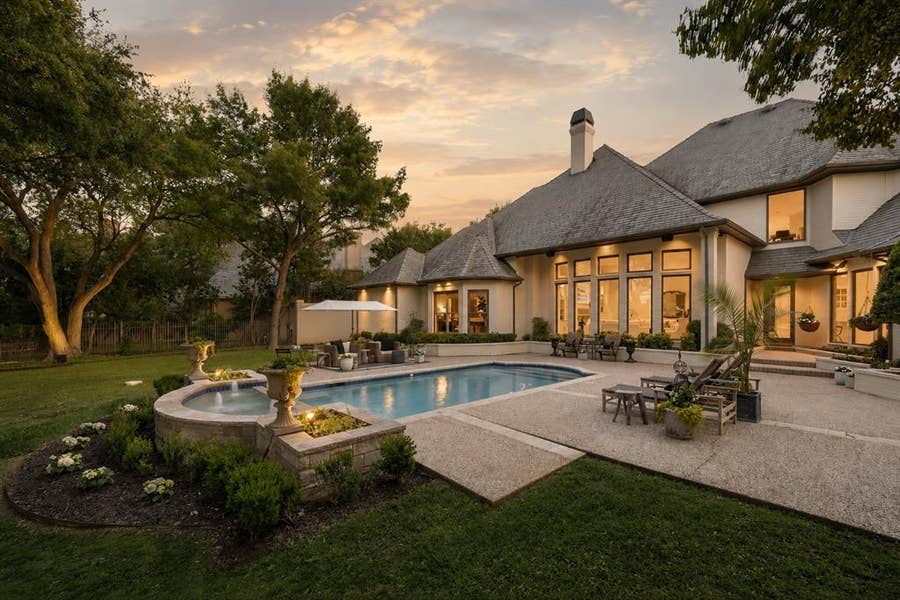 Property photo for 2 Manzano Circle, Dallas, TX