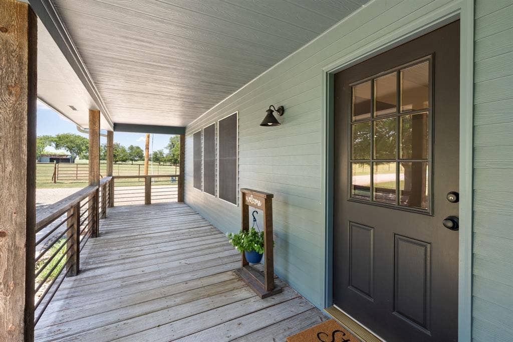 257 Bud Run Road, Waxahachie, TX 75165 257 Bud Run Road, Waxahachie, TX 75165