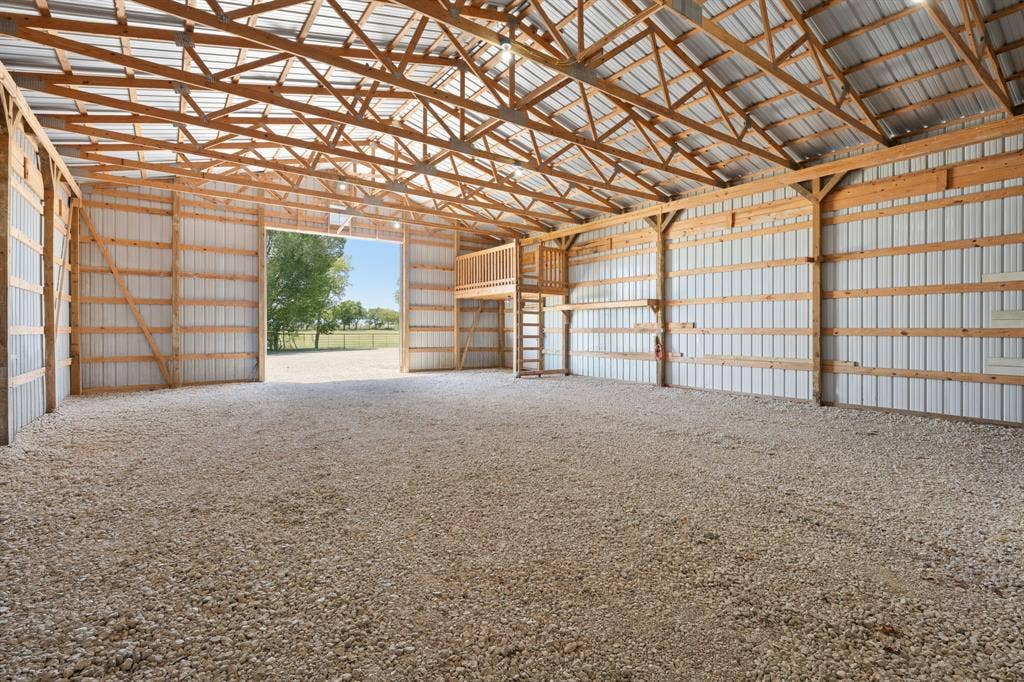 257 Bud Run Road, Waxahachie, TX 75165 257 Bud Run Road, Waxahachie, TX 75165