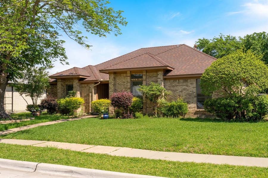 Property photo for 2601 Richland Drive, Garland, TX