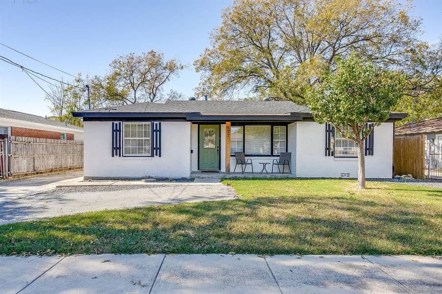 Property photo for 137 Merritt Street, Fort Worth, TX