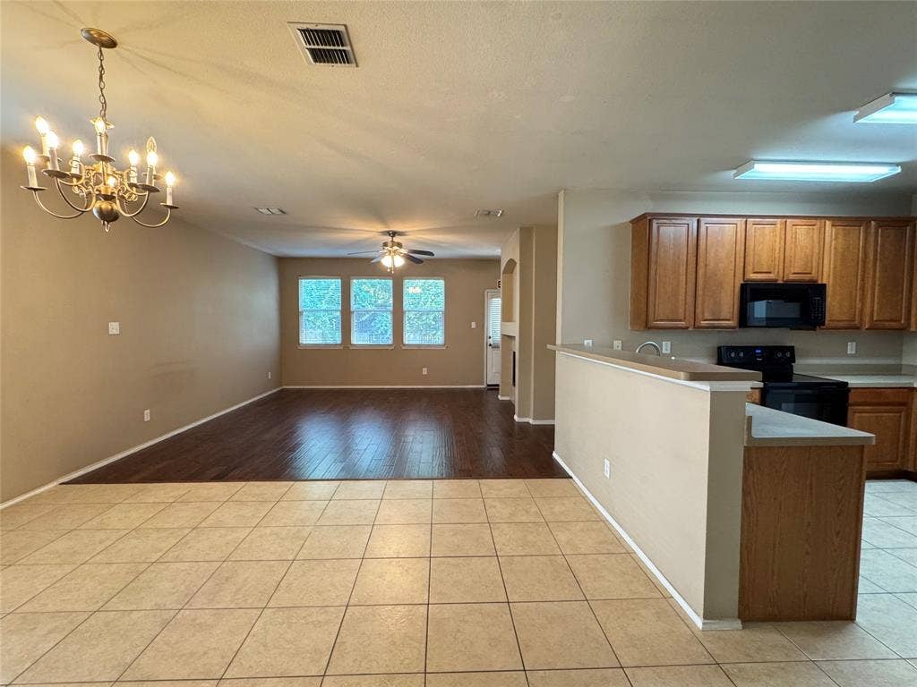4001 Hawkins Drive, McKinney, TX 75072 4001 Hawkins Drive, McKinney, TX 75072